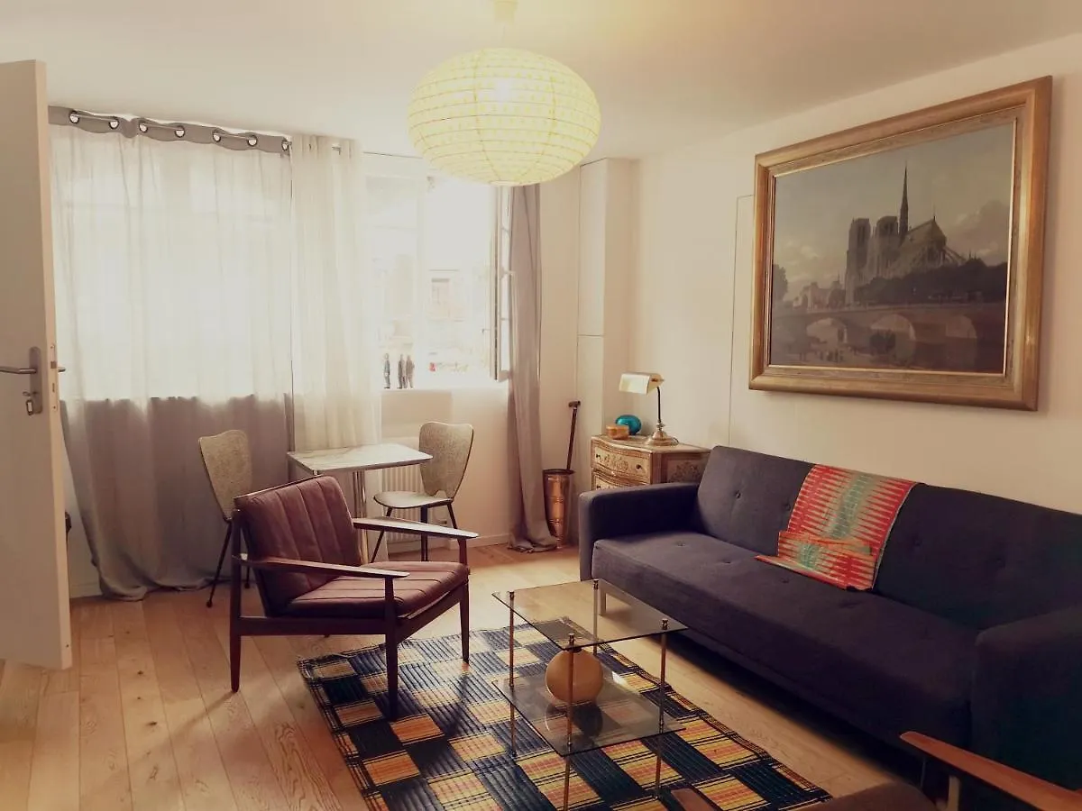 L'Otis Et Le Titouan Saint-Sauveur Apartment Dinan 0*,  France